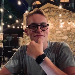 Meet your Posher, Justin